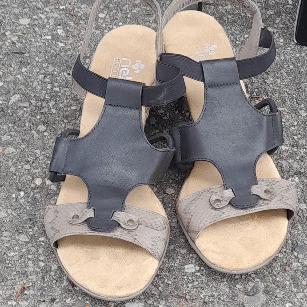 Stylish Black and Tan Women's Sandals